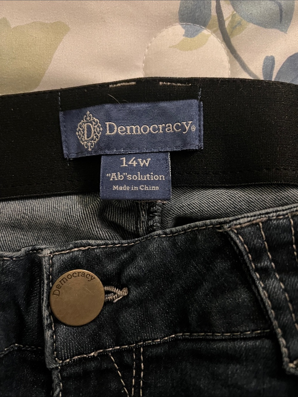 Democracy Women’s Dark Blue Wash Slim Jeans